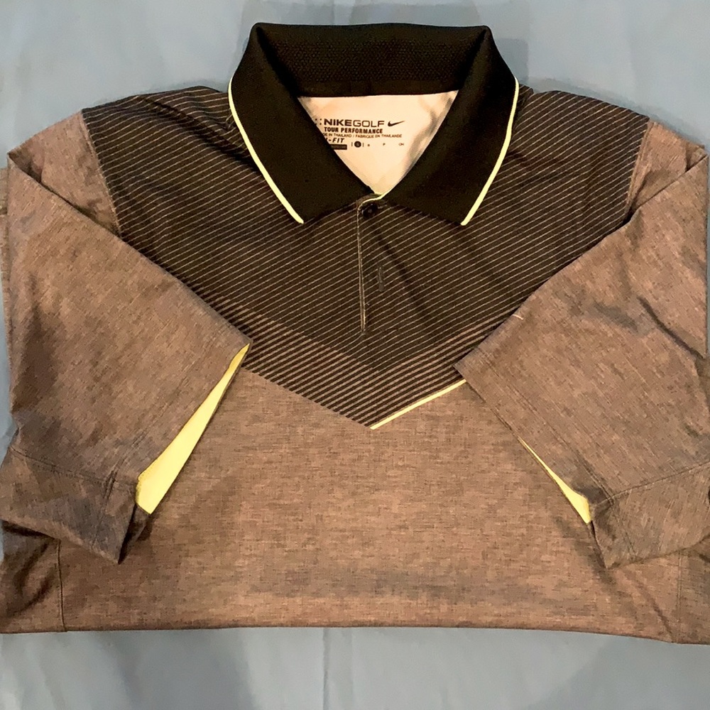 Nike dry fit golf shirt